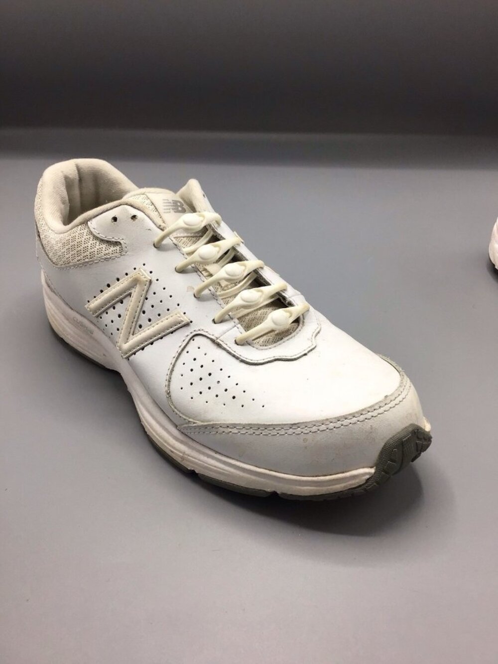 New Balance 411 Cush White Walking Athletic Shoes Women’s Size 8.5 WW411WT2